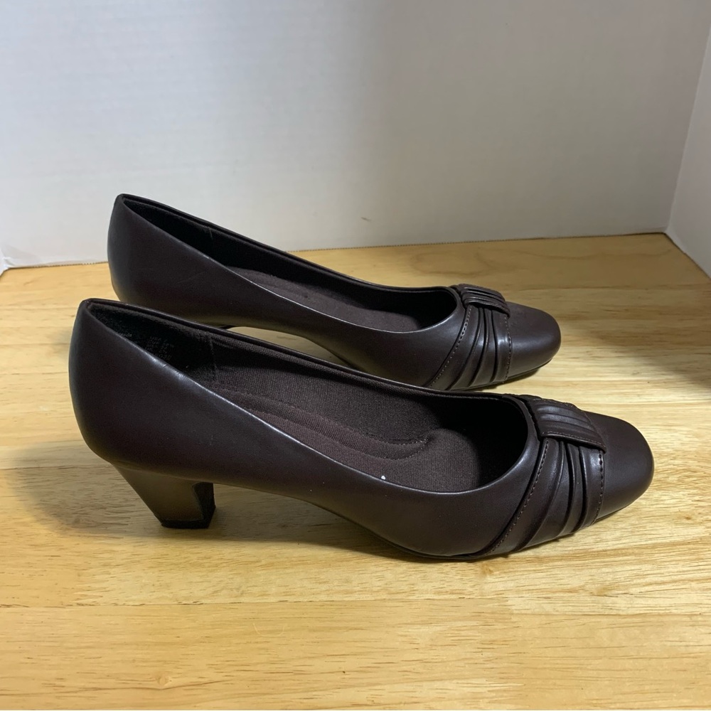 Predictions Comfort Plus Women's Marjorie Twist‎ Pumps Heels Shoes Size 7 Brown